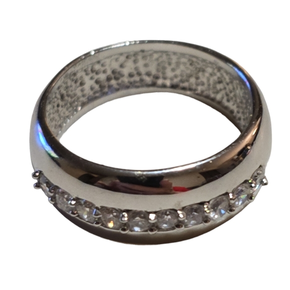 Silver Tone W/ Rhinestones Fashion Ring SZ 9 L12 - Picture 2 of 2